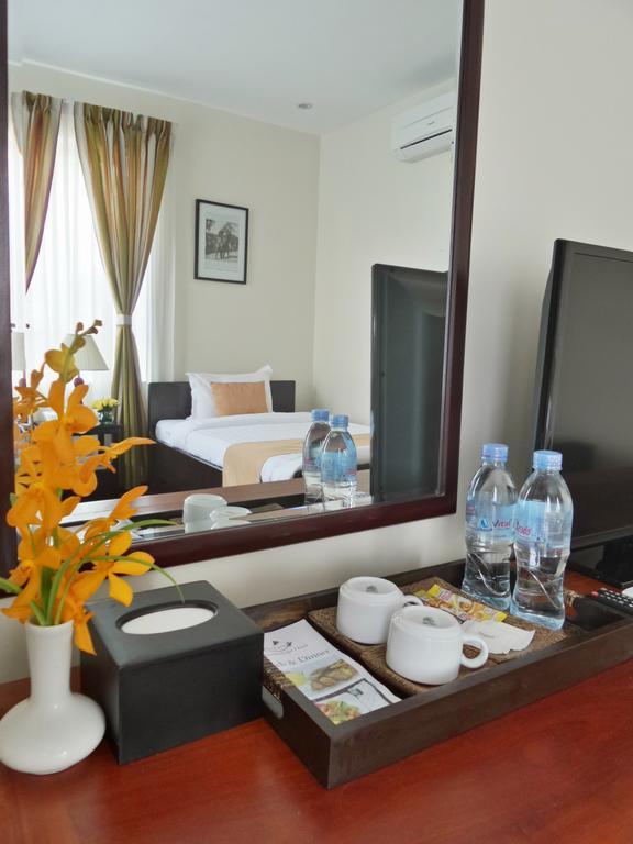 Best May Hotel Phnom Penh Exterior photo